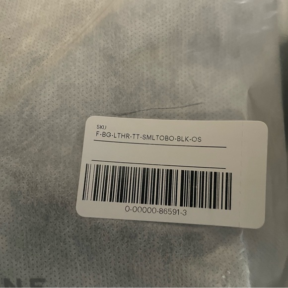 NWT Everlane The Italian Leather Mini Studio Bag in black - Picture 8 of 8